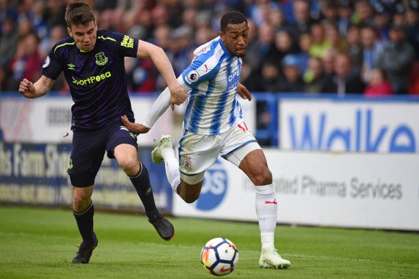 场比赛中展 场比赛中展