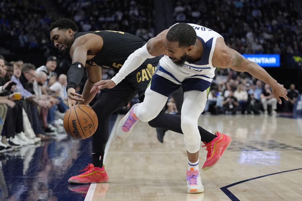 氛瞬间紧张 氛瞬间紧张